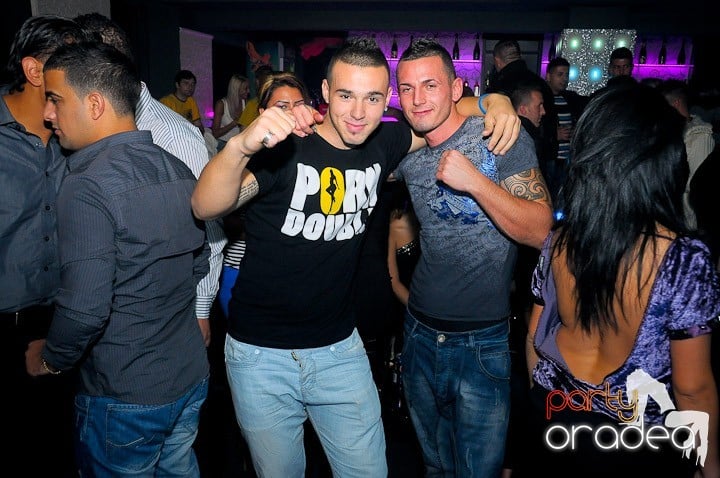 Chef la maxim în Club Life, 