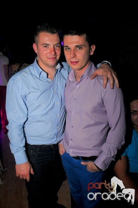 Chef la maxim în Club Life, 