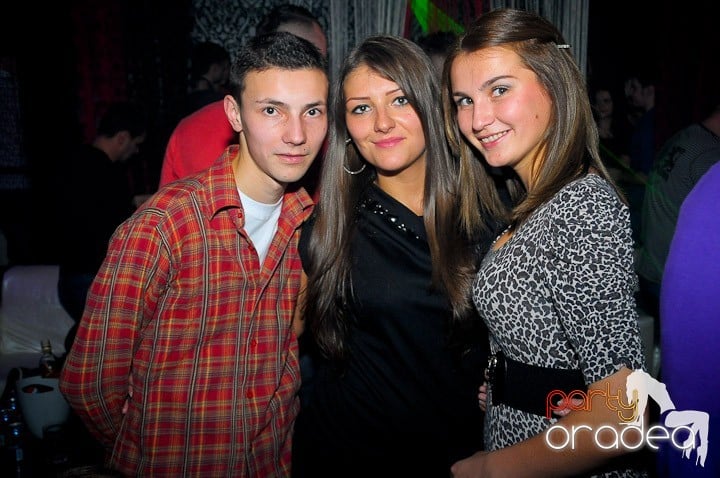 Chef la maxim în Club Life, 