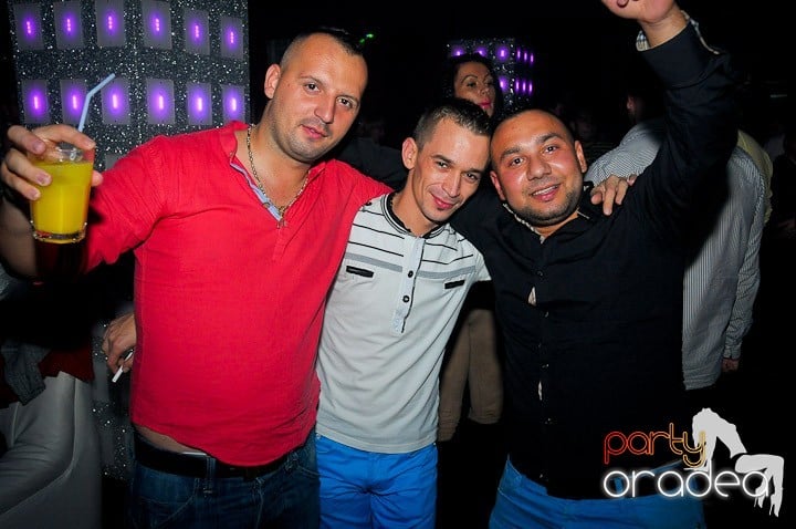 Chef la maxim în Club Life, 