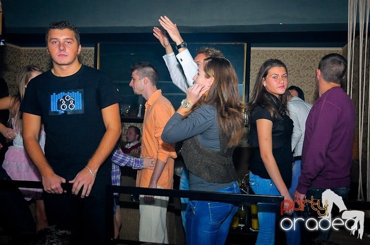 Chef la maxim în Club Life, 