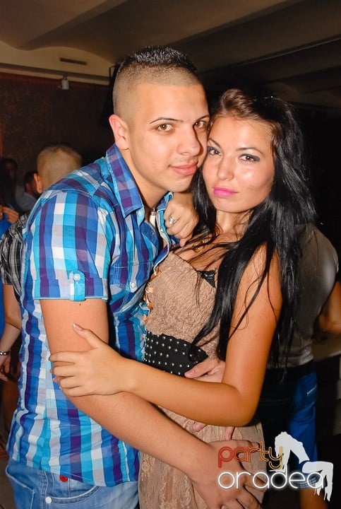 Chef şi veselie în Club Rio, 