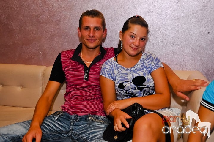 Chef şi veselie în Club Rio, 