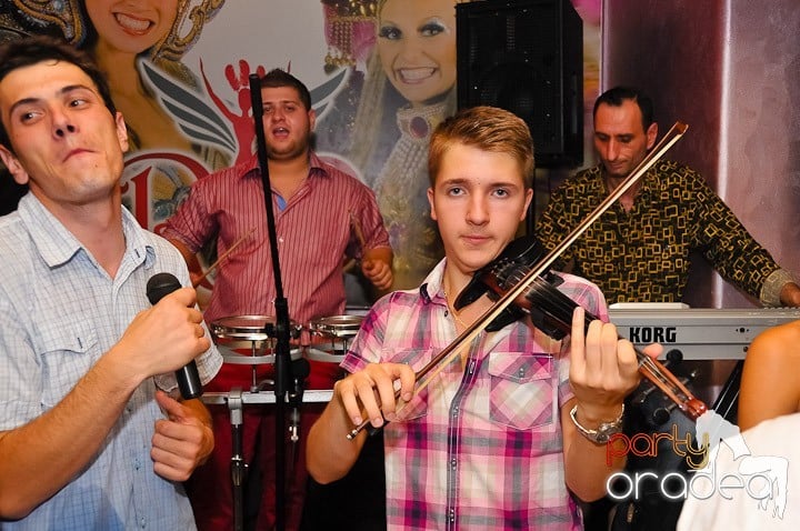 Chef şi veselie în Club Rio, 