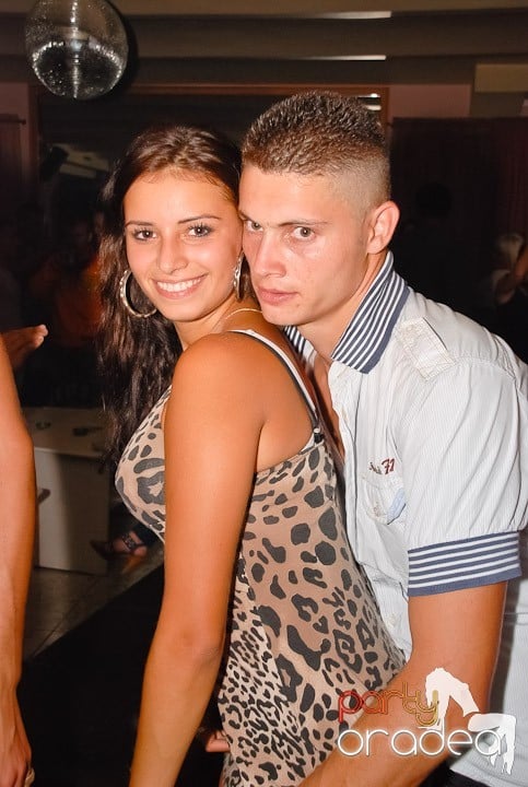 Chef şi veselie în Club Rio, 