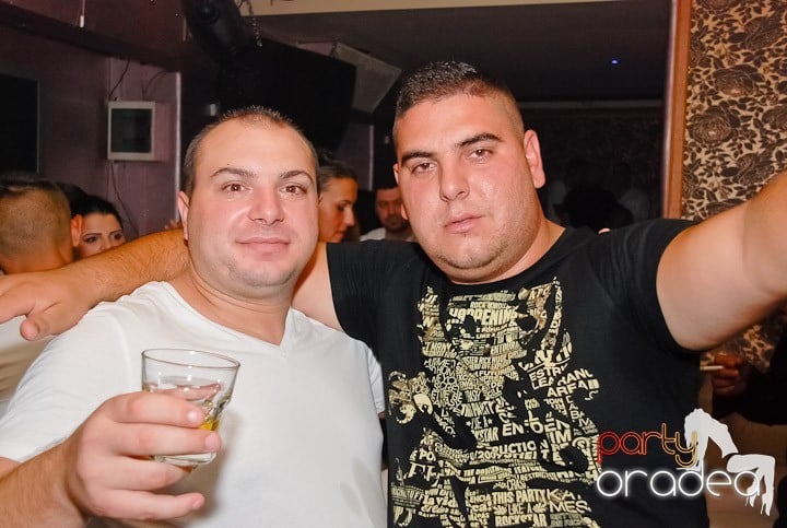 Chef şi veselie în Club Rio, 