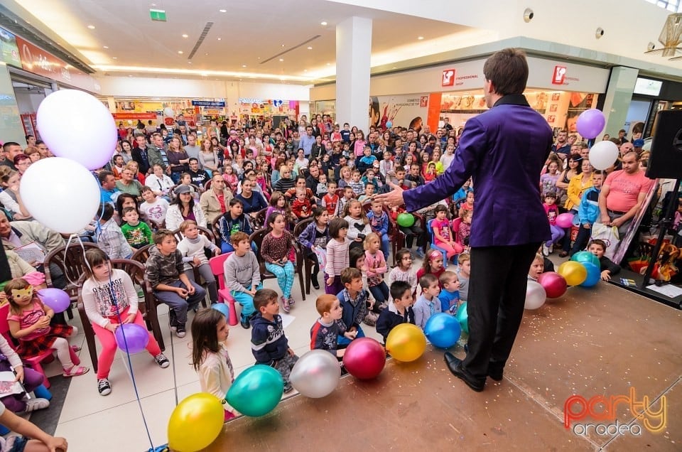 Children's Weekend, Lotus Center