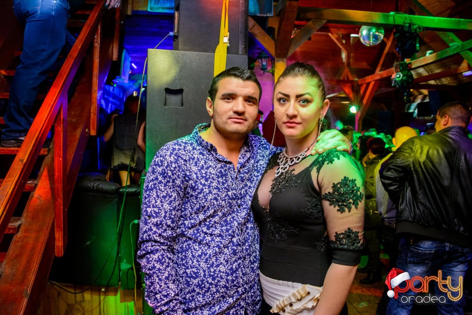Christmas Party in Disco Fahaz, 
