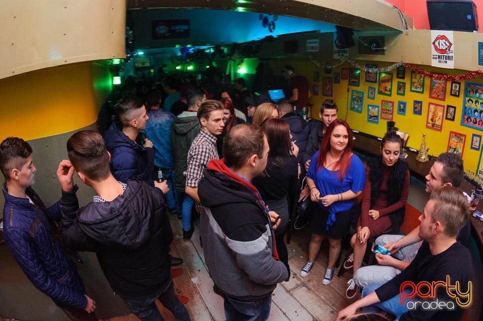 Christmas Party la Yellow, 