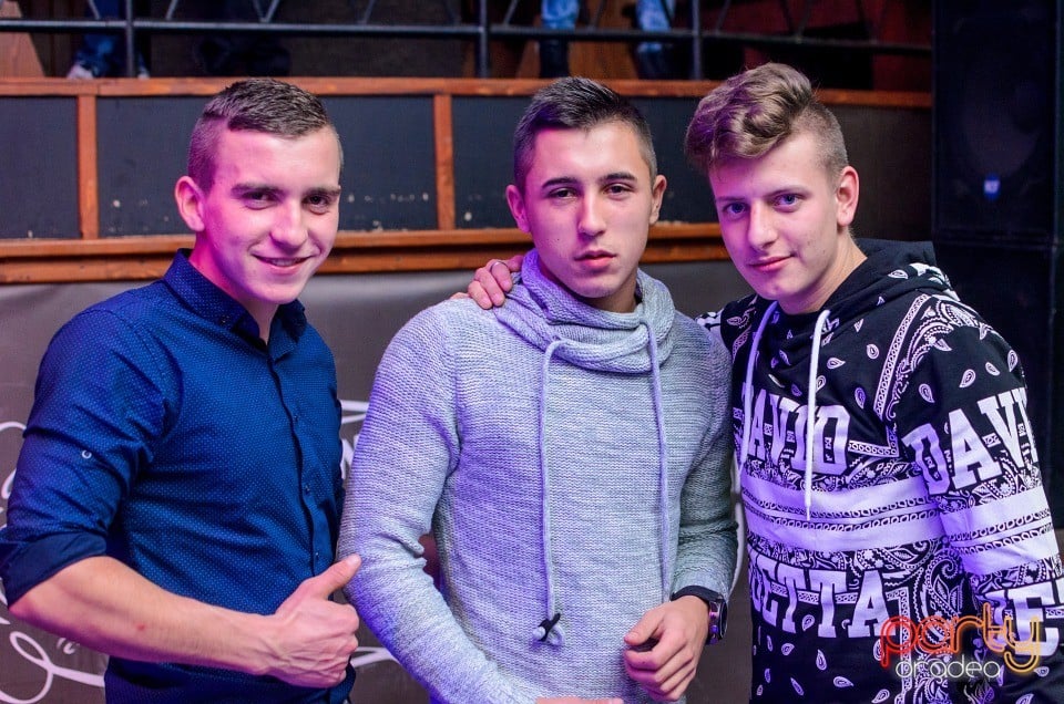 Christmas Party, 