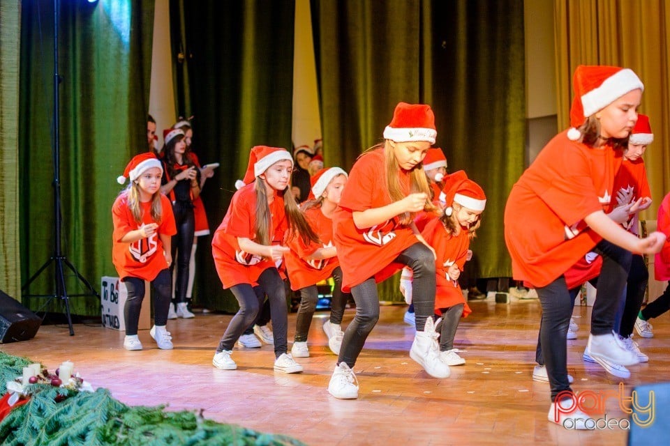 Christmas Show by Unique Dance Studio, Oradea