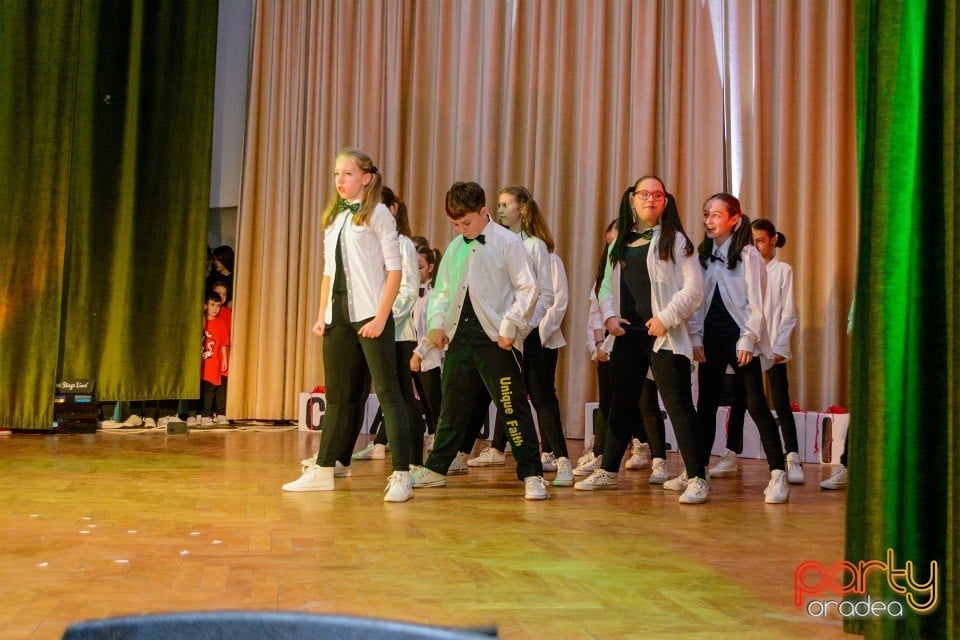 Christmas Show by Unique Dance Studio, Oradea