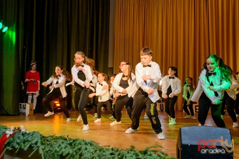 Christmas Show by Unique Dance Studio, Oradea