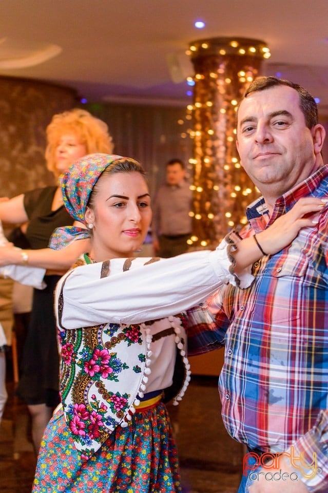 Cină Românească în Hotel Internaţional, Hotel Internaţional