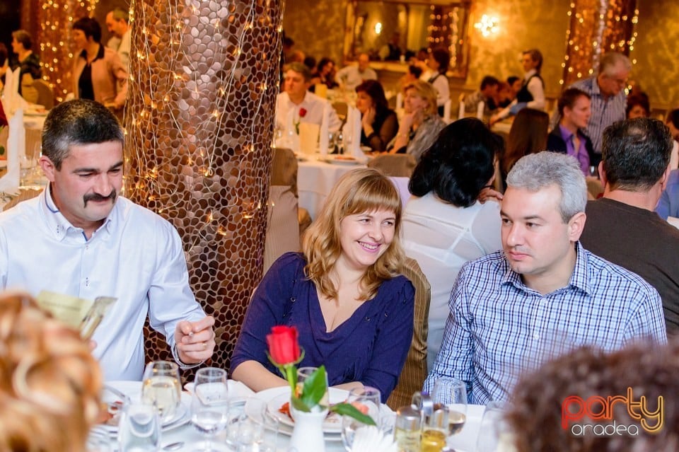 Cină Românească în Hotel Internaţional, Hotel Internaţional