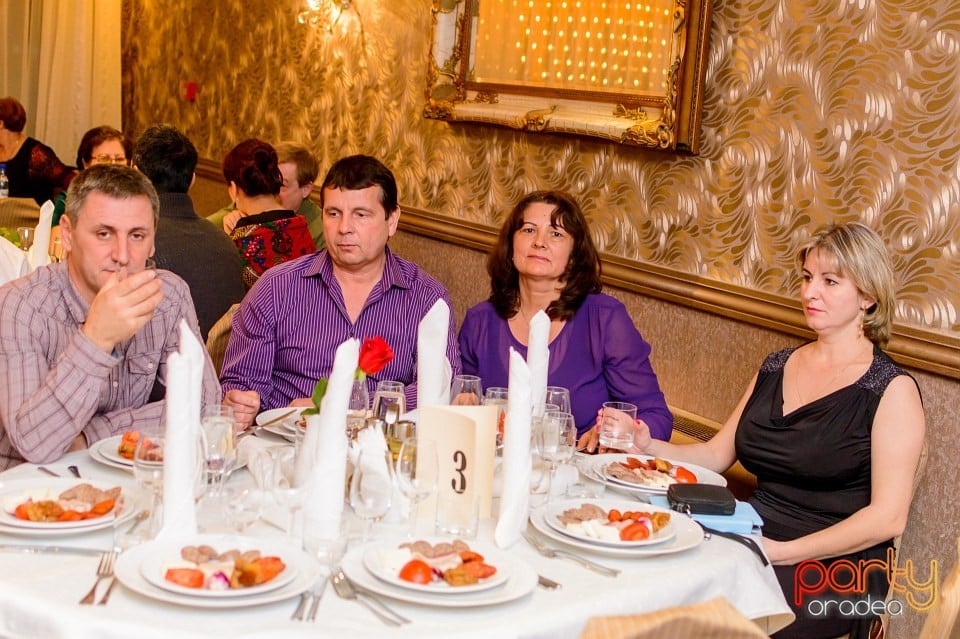 Cină Românească în Hotel Internaţional, Hotel Internaţional