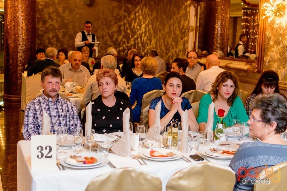 Cină Românească în Hotel Internaţional, Hotel Internaţional