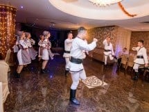 Cină Românească în Hotel Internaţional
