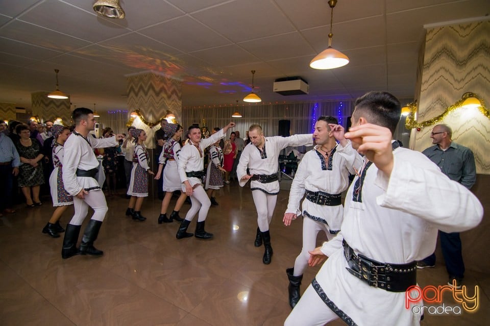 Cină Românească în Hotel Poieniţa, Hotel Poieniţa