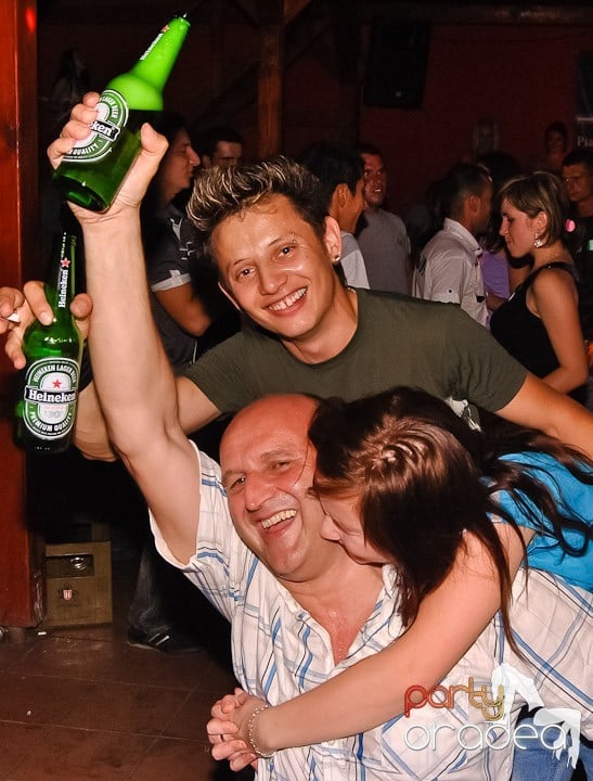 Club & House Night în Disco Faház, 