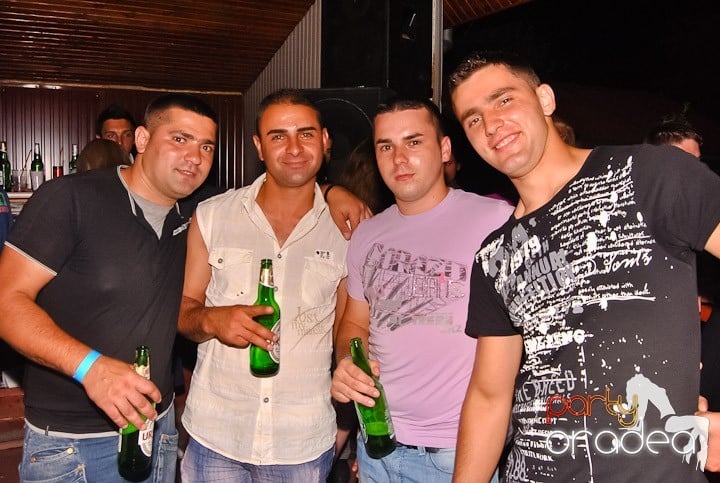 Club & House Night în Disco Faház, 