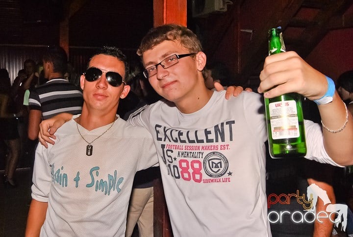 Club & House Night în Disco Faház, 