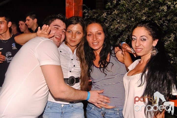 Club & House Night în Disco Faház, 