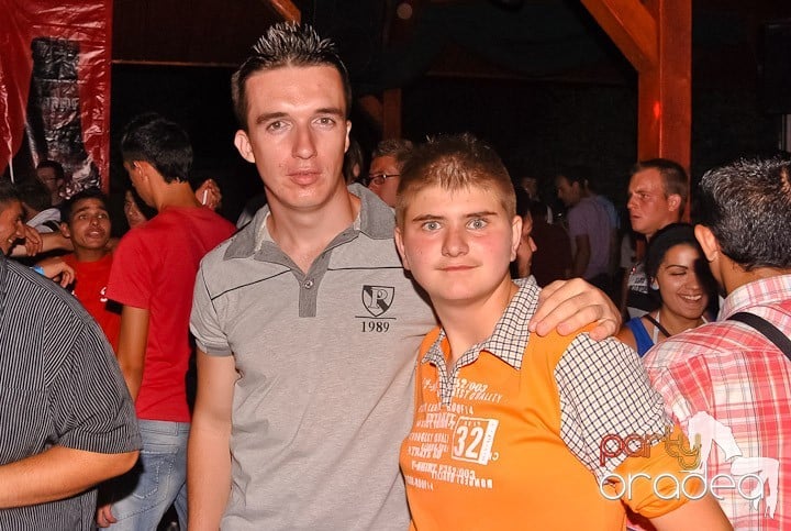 Club & House Night în Disco Faház, 