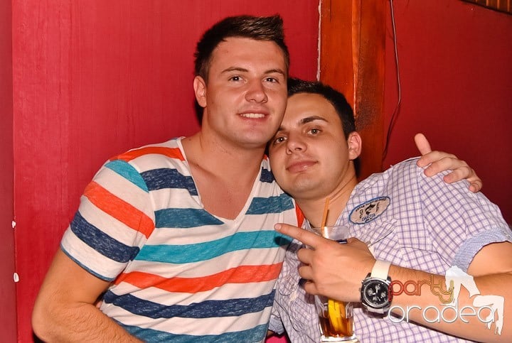 Club & House Night în Disco Faház, 