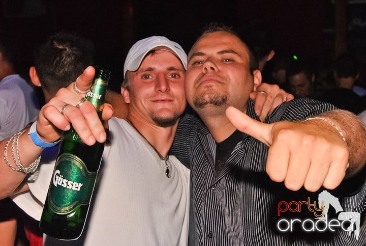 Club & House Night în Disco Faház, 