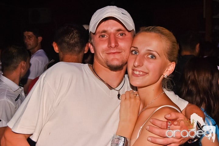 Club & House Night în Disco Faház, 