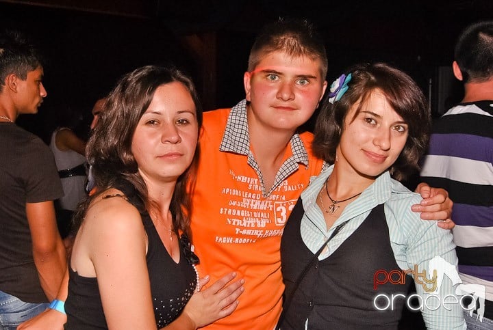 Club & House Night în Disco Faház, 