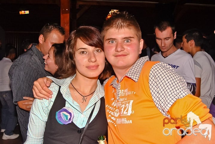 Club & House Night în Disco Faház, 