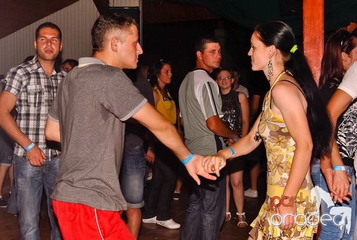 Club & House Night în Disco Faház, 