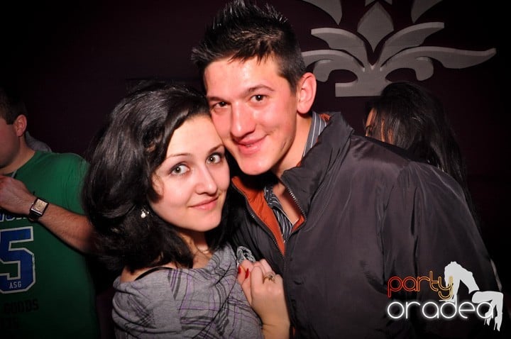 Club Atti's pe ringul de dans, 