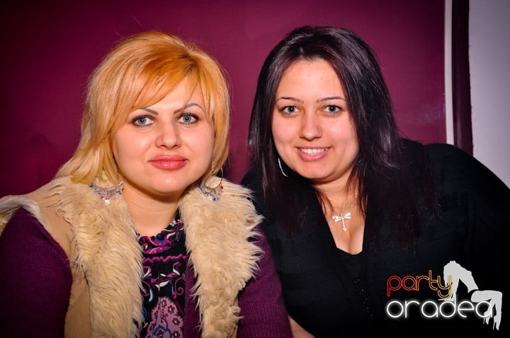 Club Atti's pe ringul de dans, 