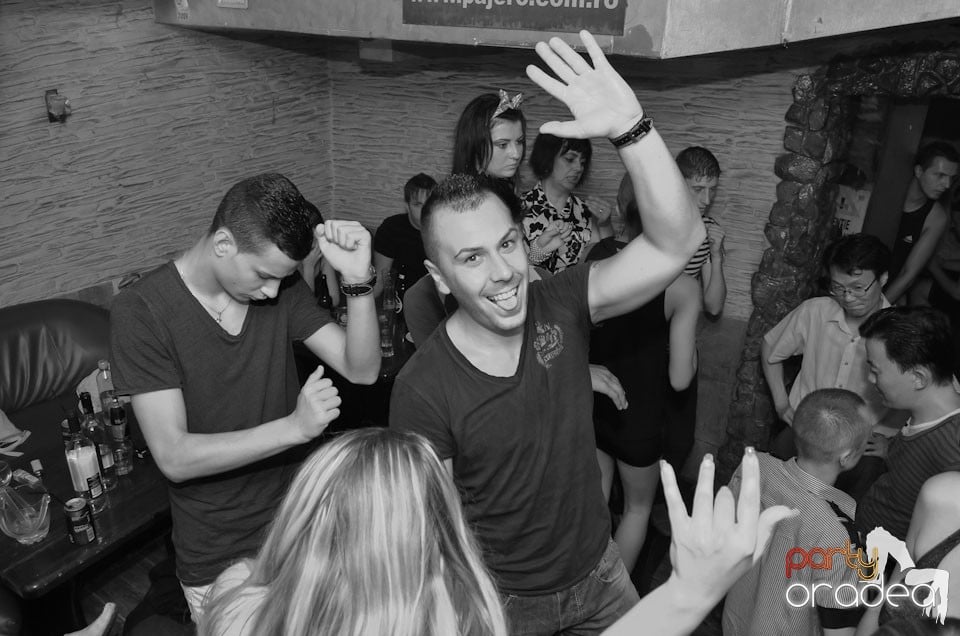 Club Downtown - Sâmbătă noaptea, 