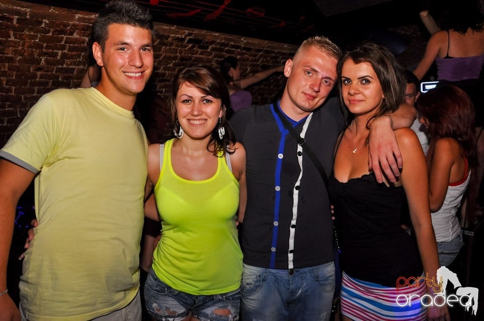 Club Escape: Love the Summer, 