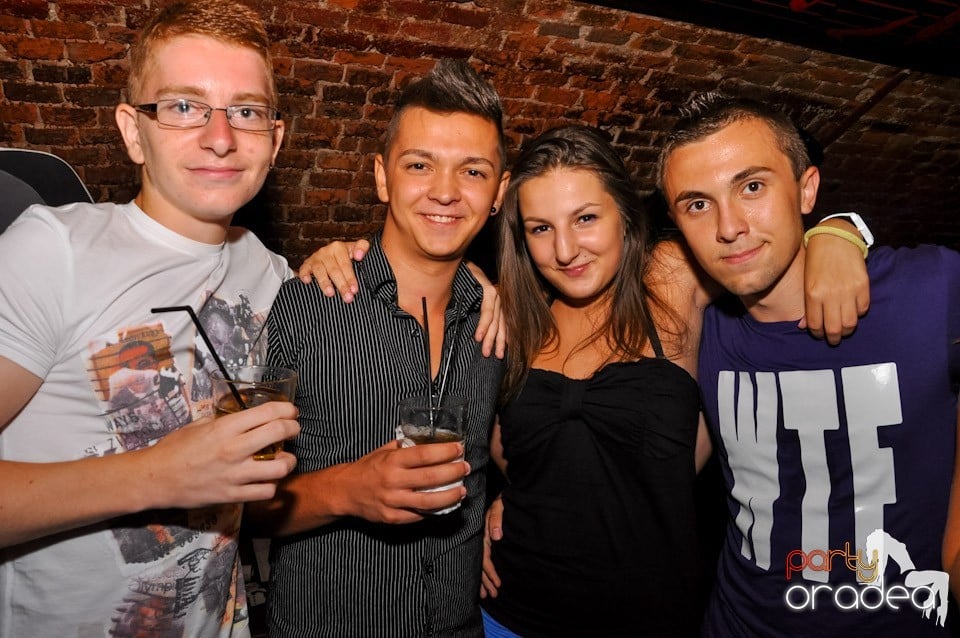 Club Escape: Love the Summer, 