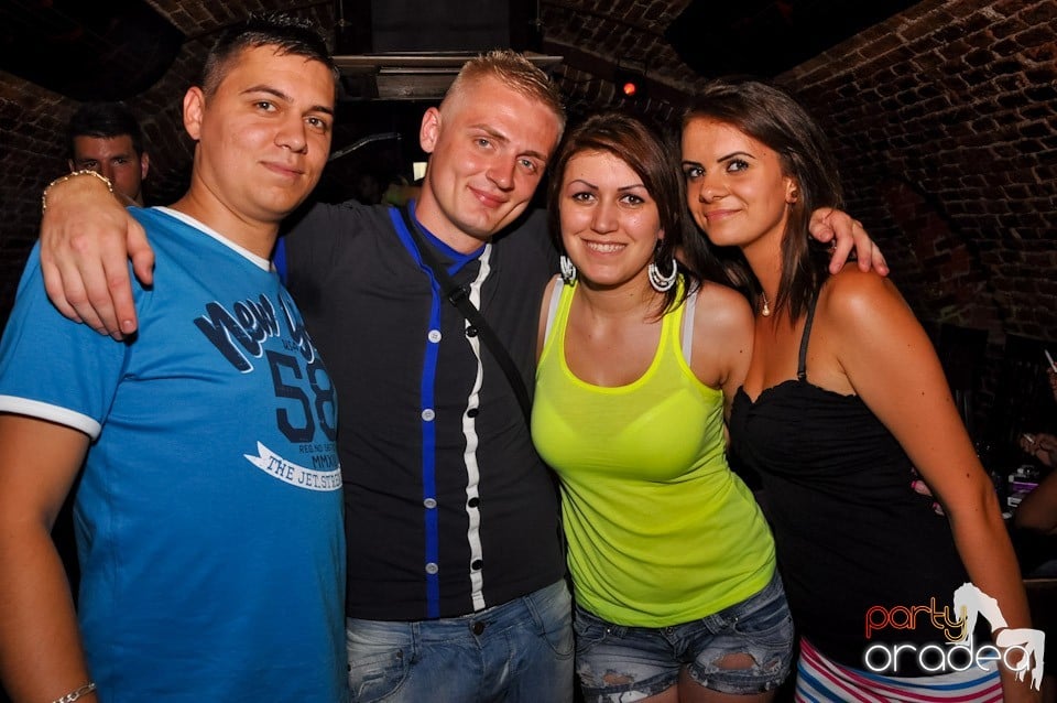 Club Escape: Love the Summer, 