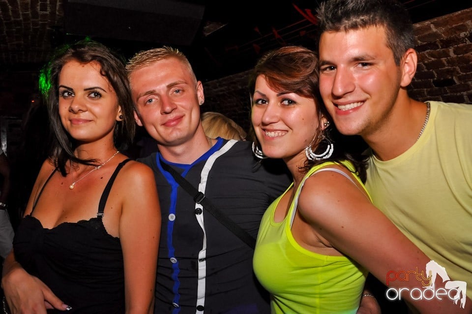 Club Escape: Love the Summer, 