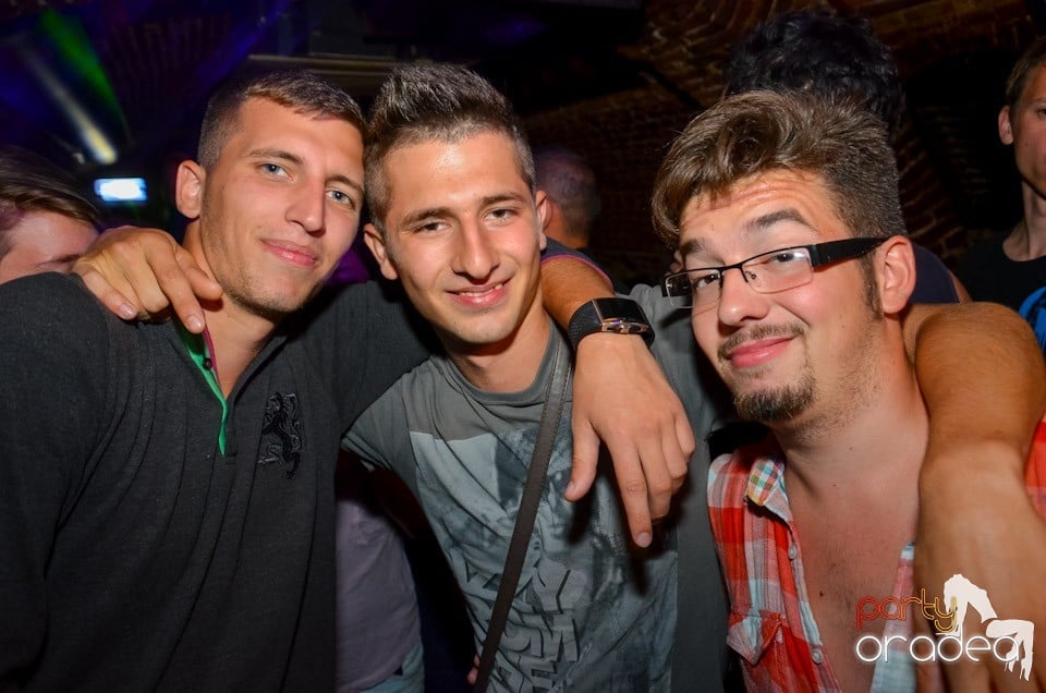 Club Escape: NMD Student's Party, 