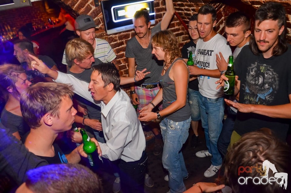 Club Escape: NMD Student's Party, 