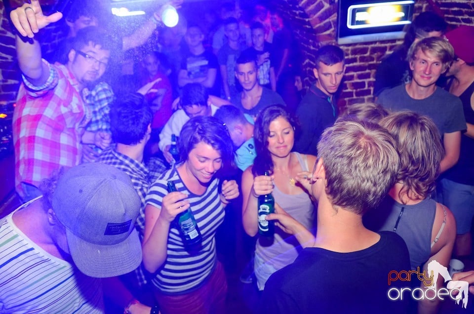 Club Escape: NMD Student's Party, 