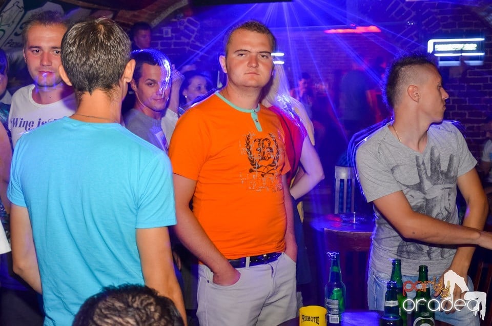 Club Escape: NMD Student's Party, 