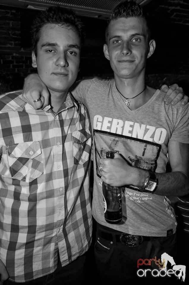 Club Escape nu doarme!, 