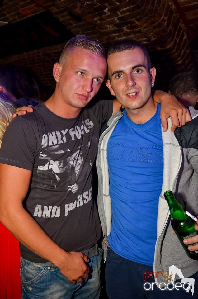 Club Escape nu doarme!, 