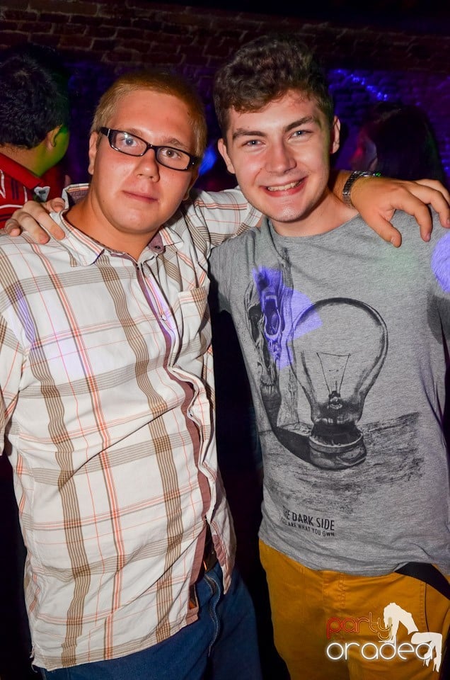 Club Escape nu doarme!, 