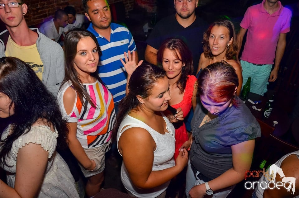 Club Escape nu doarme!, 