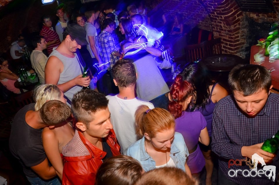 Club Escape nu doarme!, 